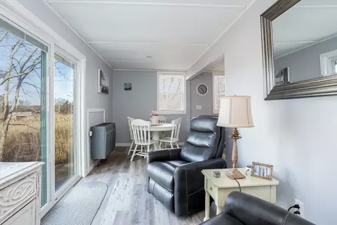 Dining - 1 Ladd Ave, Wareham, MA 02571 photo 2 of 2