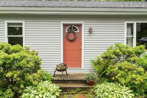 16 Mountain Rd, Erving, MA 01344 photo 6