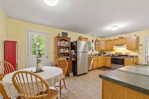16 Mountain Rd, Erving, MA 01344 photo 11