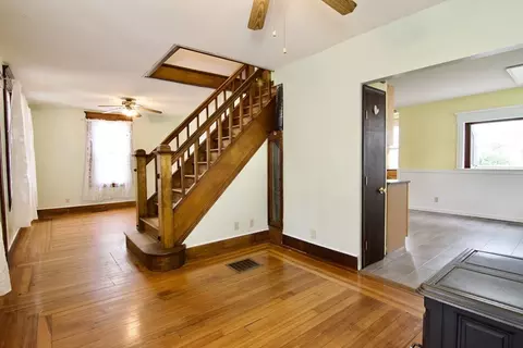 82 Worcester St, West Springfield, MA 01089 photo 22