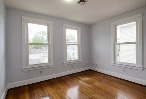 82 Worcester St, West Springfield, MA 01089 photo 35