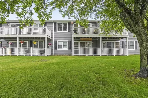 450 Somerset Ave #6-9, Taunton, MA 02780