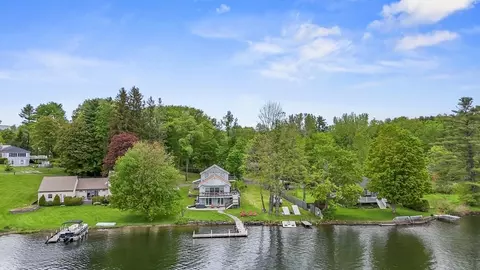 10 Katherine St, Lanesborough, MA 01237