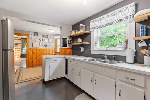 543 Lenox St, Athol, MA 01331 photo 12