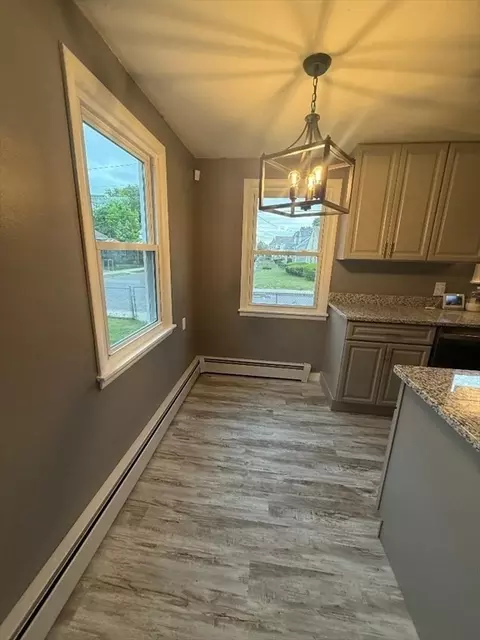 45 Penacook St, Springfield, MA 01104 photo 11