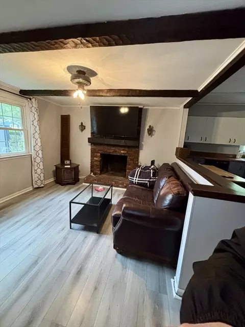 93 Crestmont St, Springfield, MA 01108 photo 11
