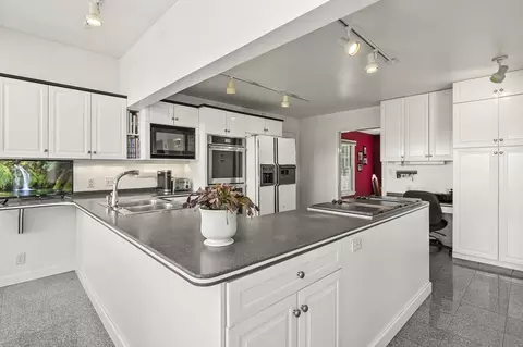 56 Upper Gore Rd, Webster, MA 01570 photo 7