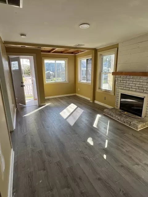 Living - 83 Shore Ave, Wareham, MA 02571 photo 1 of 2