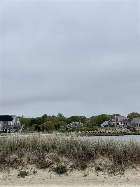 View/Area - 83 Shore Ave, Wareham, MA 02571 photo 2 of 4