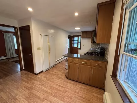 141 Cooper St, Springfield, MA 01108 photo 10
