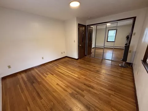141 Cooper St, Springfield, MA 01108 photo 12