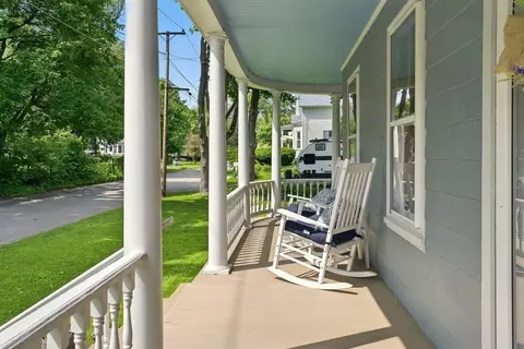 17 Winter St, Winchendon, MA 01475