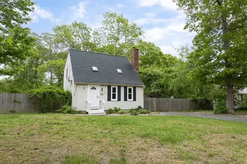 Exterior - 100 Kelley Rd, Barnstable, MA 02601 photo 3 of 10