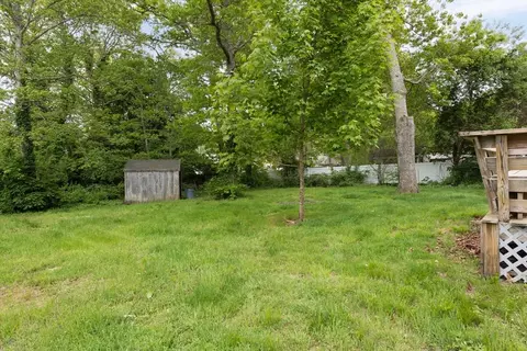Exterior - 100 Kelley Rd, Barnstable, MA 02601 photo 4 of 10