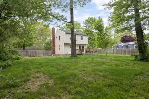 Exterior - 100 Kelley Rd, Barnstable, MA 02601 photo 5 of 10