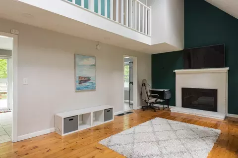 Living - 100 Kelley Rd, Barnstable, MA 02601 photo 1 of 2