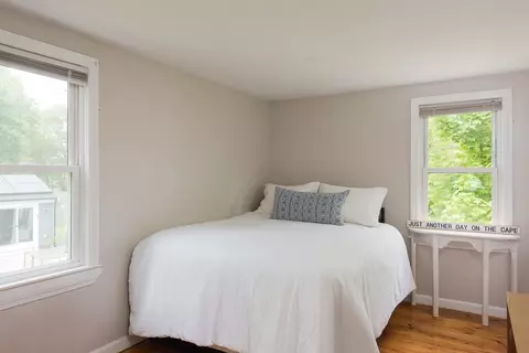 Bedroom - 100 Kelley Rd, Barnstable, MA 02601 photo 2 of 2