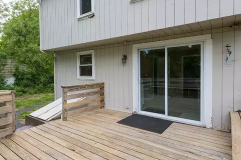 Exterior - 100 Kelley Rd, Barnstable, MA 02601 photo 8 of 10