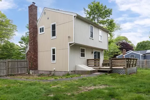 Exterior - 100 Kelley Rd, Barnstable, MA 02601 photo 9 of 10
