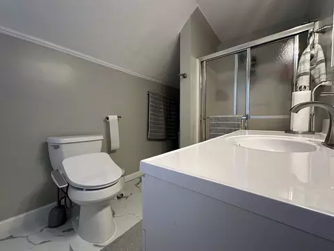 Bath - 44-46 Spring St, West Springfield, MA 01089 photo 2 of 3