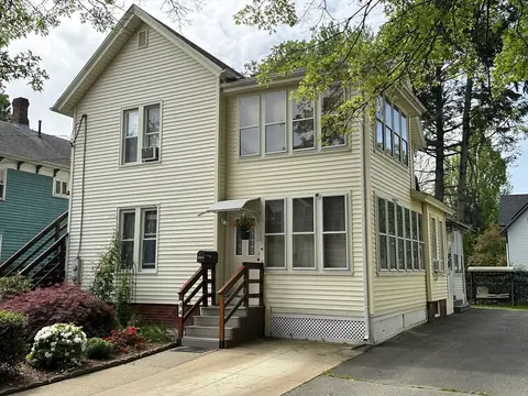 44-46 Spring St, West Springfield, MA 01089