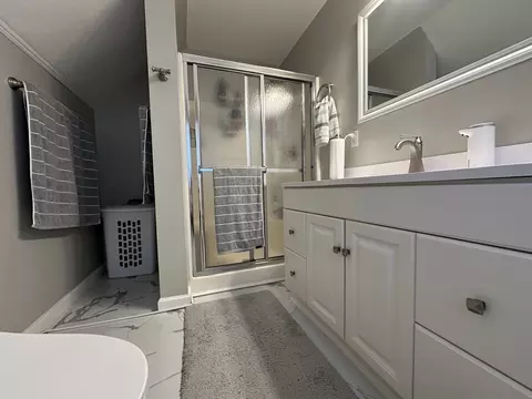 Bath - 44-46 Spring St, West Springfield, MA 01089 photo 1 of 3