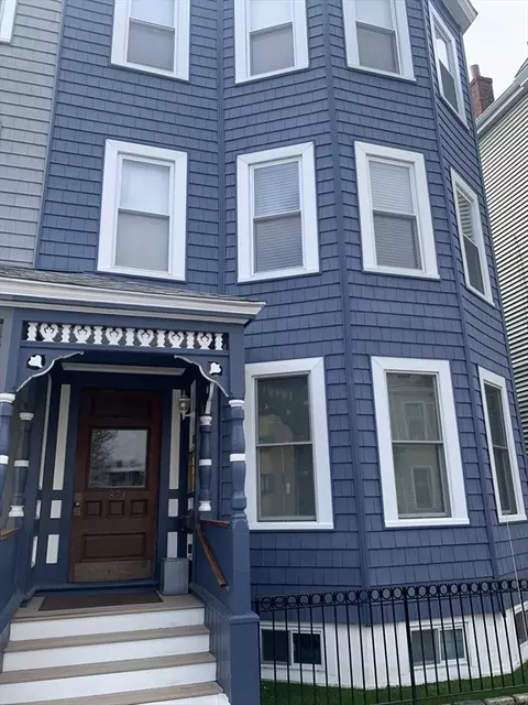 873 E 4th St #3, Boston, MA 02127