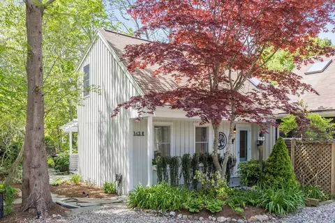 143 Bradford Street Ext # -R, Provincetown, MA 02657