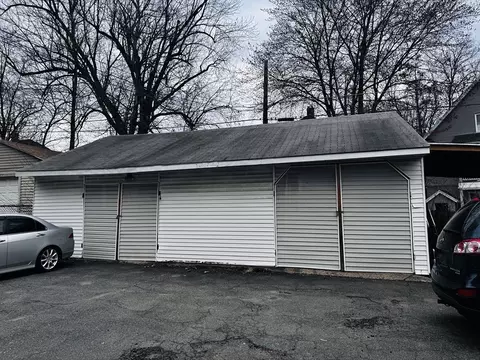 37 Eagle St, Springfield, MA 01107 photo 7