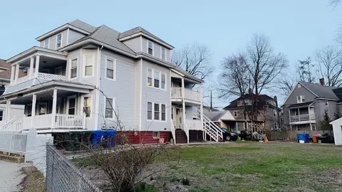 37 Eagle St, Springfield, MA 01107 photo 4