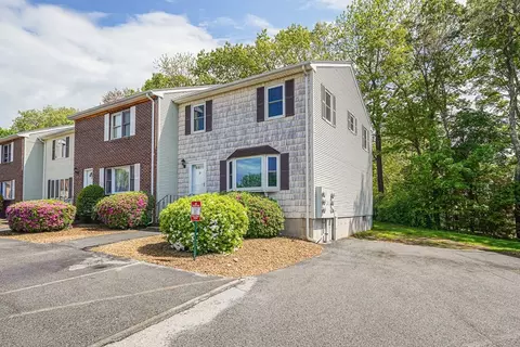 24 Highcrest Park #24, Webster, MA 01570