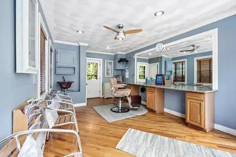 33 South, Hingham, MA 02043 photo 13
