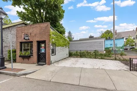 33 South, Hingham, MA 02043 photo 9
