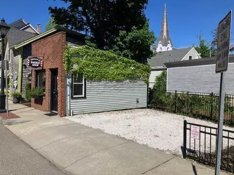 33 South, Hingham, MA 02043 photo 6
