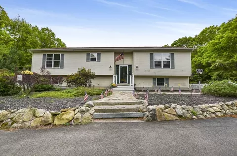 249 Chace Rd, Freetown, MA 02717