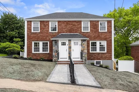 9 Bishop Rd, Quincy, MA 02170