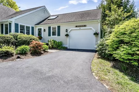 19 Longwood Rd #243, Mashpee, MA 02649