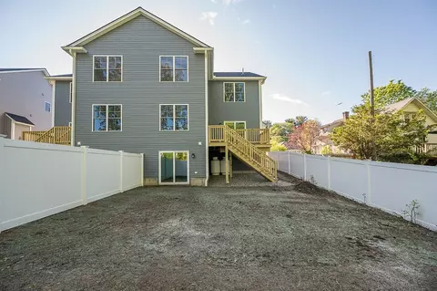 Exterior - 57 Mount Ave # B, Worcester, MA 01606 photo 8 of 8
