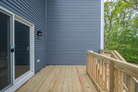 Exterior - 59 Mount Ave # A, Worcester, MA 01606 photo 5 of 10