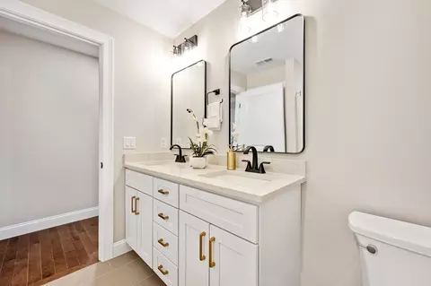 Bath - 59 Mount Ave # A, Worcester, MA 01606 photo 4 of 4
