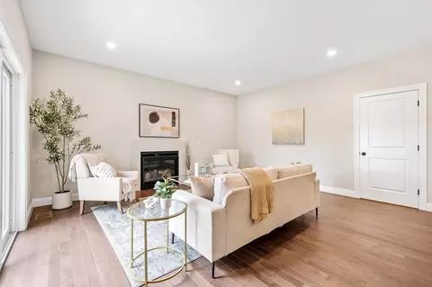 Living - 59 Mount Ave # A, Worcester, MA 01606 photo 1 of 2