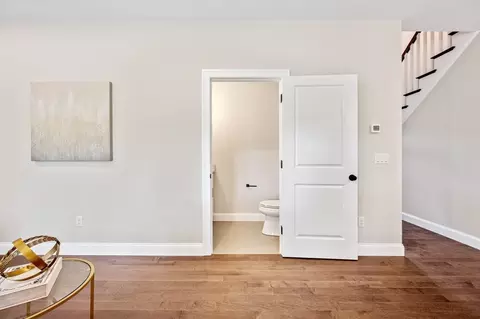 Entry Way - 59 Mount Ave # A, Worcester, MA 01606 photo 3 of 3