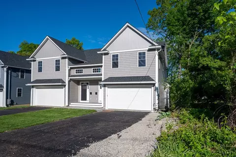 Exterior - 59 Mount Ave # B, Worcester, MA 01606 photo 8 of 9