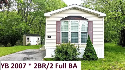 36 Presidential Cir, Warren, MA 01083
