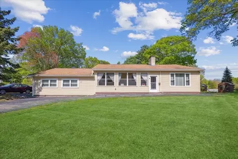 7 Wilbur Ct, Saugus, MA 01906