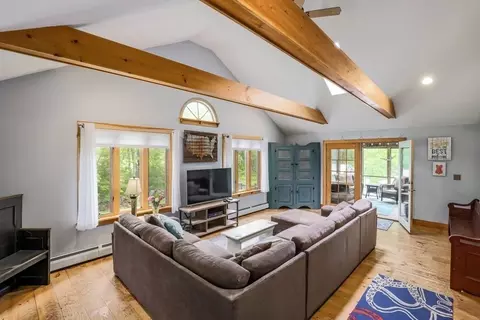 83 Everett Rd, Barre, MA 01005 photo 7