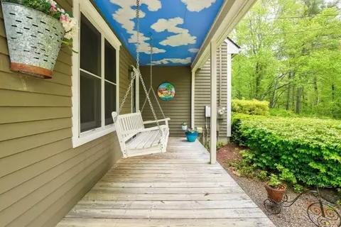 83 Everett Rd, Barre, MA 01005 photo 3