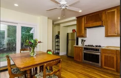 18 Rushmore St #18, Brighton, MA 02135