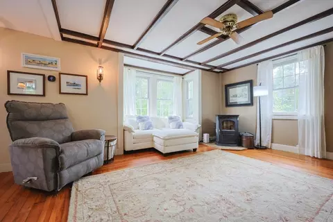 Living - 21 Witherell Pl, Plainville, MA 02762 photo 2 of 6