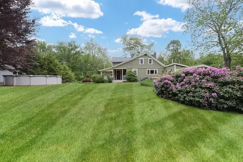 Exterior - 21 Witherell Pl, Plainville, MA 02762 photo 7 of 7